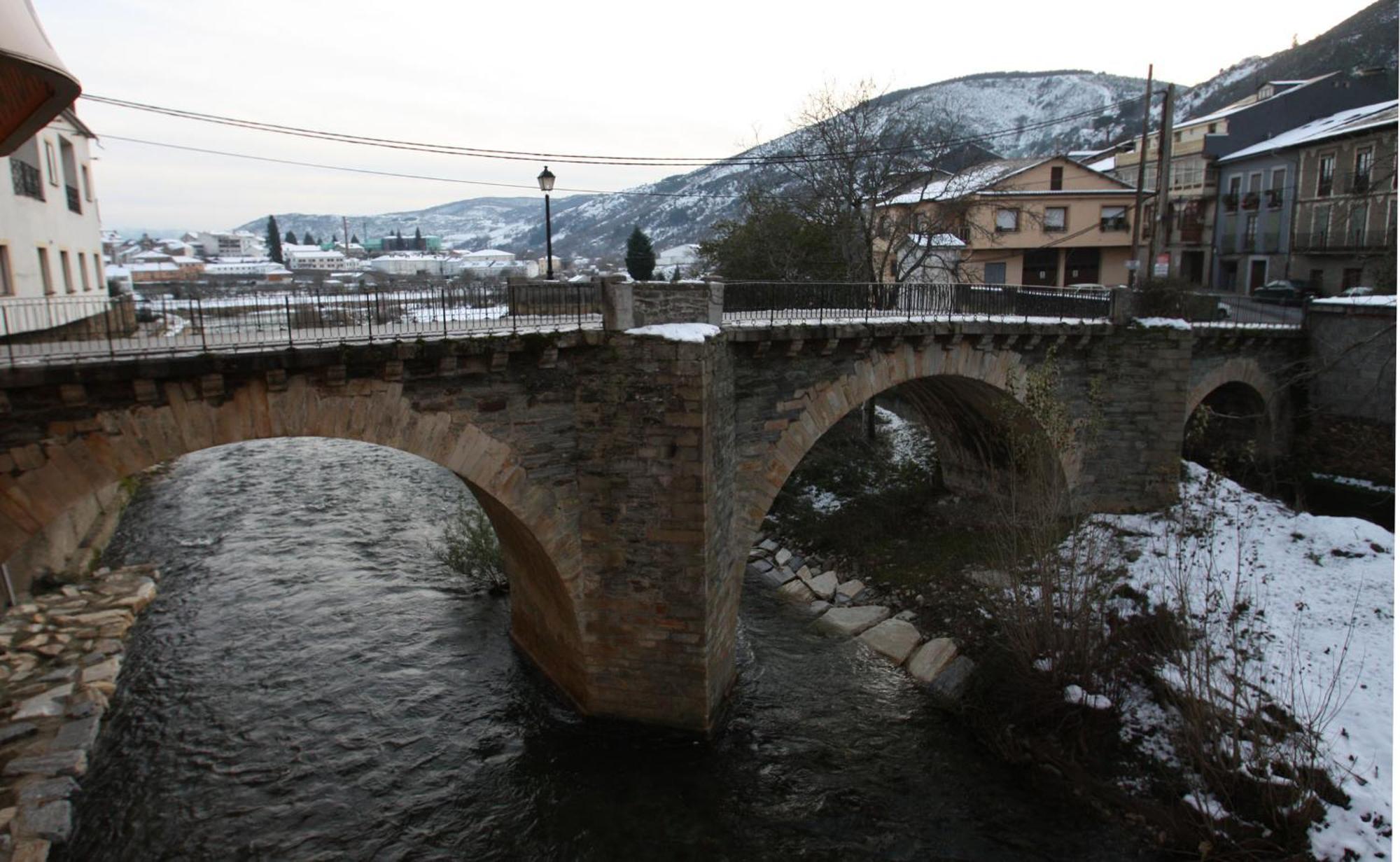Hostal Restaurante Mendez Villafranca Del Bierzo Zewnętrze zdjęcie